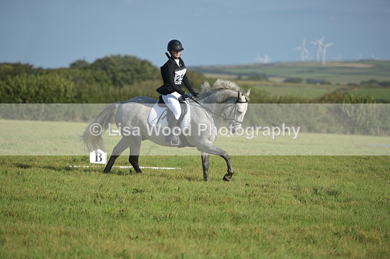 RAY_7405 - Class 2B: Trekenning Open: Dressage