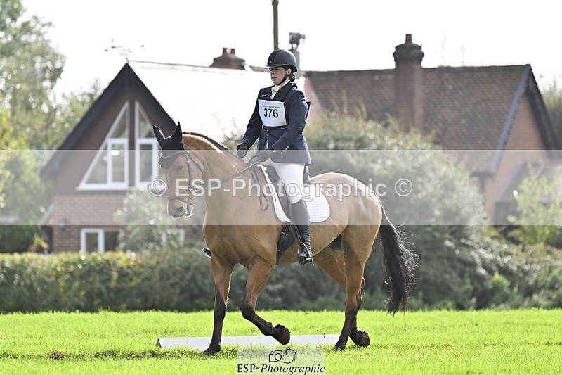 241025-121846-07069 - 376-Rachael.Hardman-WHIPPLETREE.HAILEYS.COMET