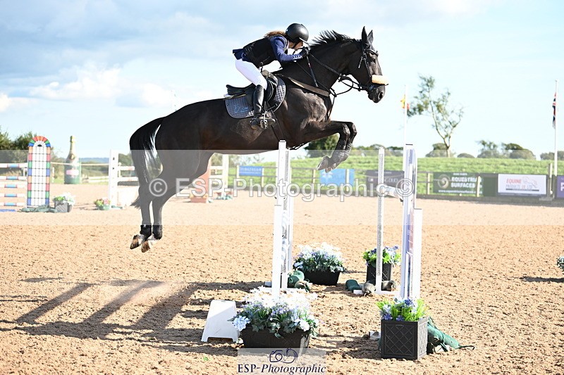 240913A-162015-05213 - Cls 18 National 1.40m Open