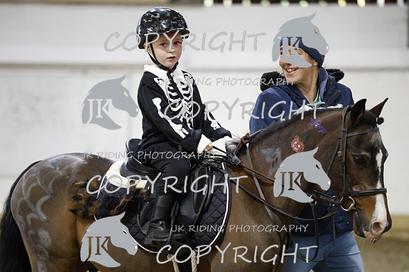 _T0A0611 - Class 1 Cross poles