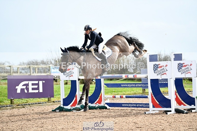 260313-131131-01734 - Cls 3 + 4 Snr Foxhunter and 1.20m Open