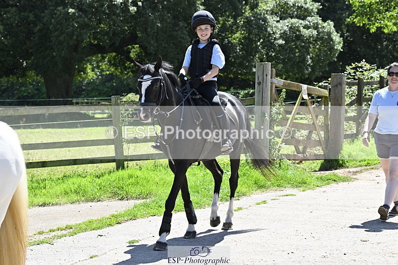 240728B-141223-00464 - Theo and Gemma's Groups Indoor