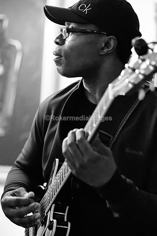 KC_057 - Kim Cypher Band