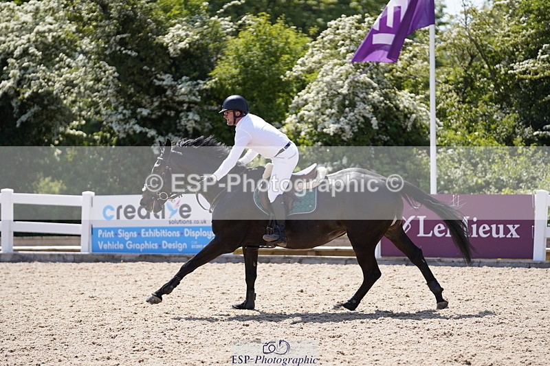 230527A-145010-04749 - Cls 23 1.05m Amateur Quali