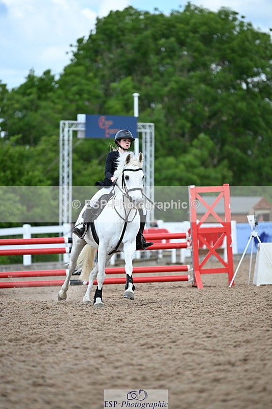 240608A-133610-01167 - Cls 10 Pony Discovery and 90cm Open