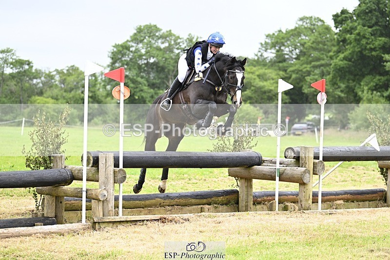 240623-100735-00939 - BE 90 XC 09-35 tro 10-30