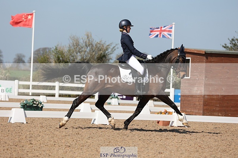 250405-120534-10320 - 112-Ella.Fraser-Brouwershavenss.Viceroy
