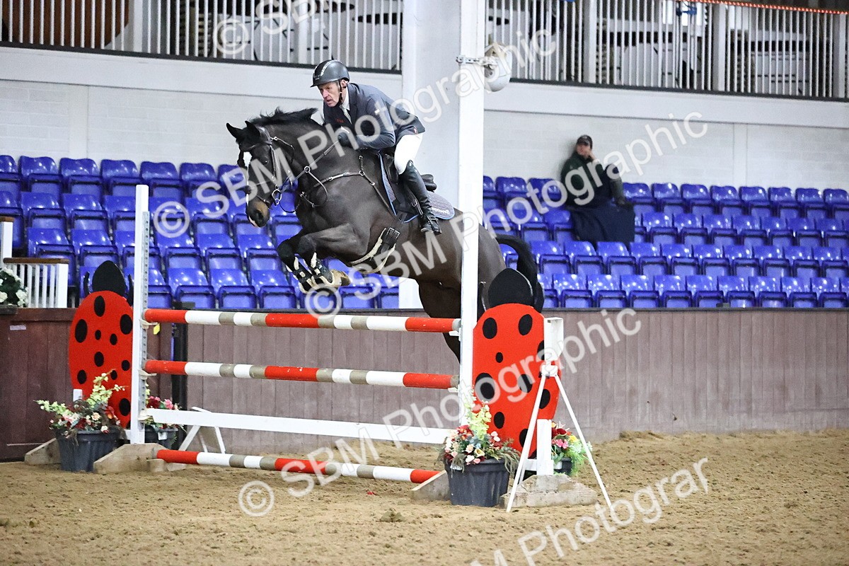 SBM_010121 - Class 25 - Equestrian Senior Foxhunter 1.20m