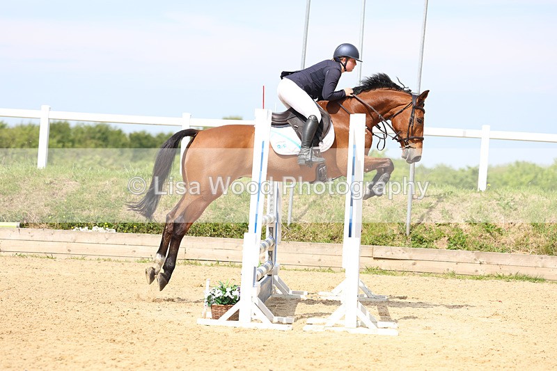 3E7A8768 - Class 4: Senior British Novice/90cm open