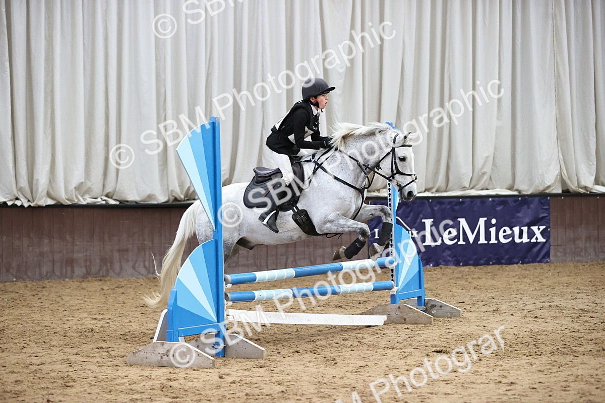 SBM_001650 - Class 5 - Henlow Veterinary Hospital 70cm