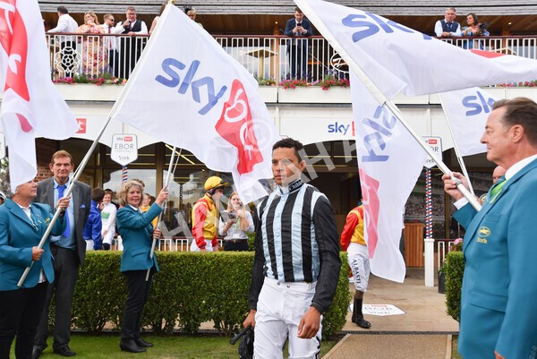 yr20082022r4-37 - Race 4 3.35pm Sky Bet Ebor