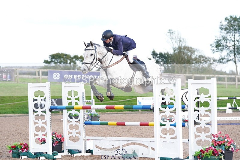 241005A-170510-05262 - SAT Cls 13 Nat 1.30m & 1.40m