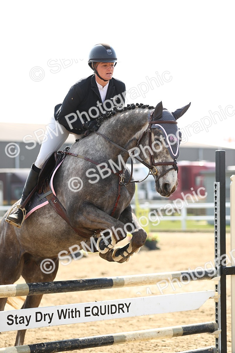 SBM_002358 - Class 9 - Senior Discovery - 1.00m