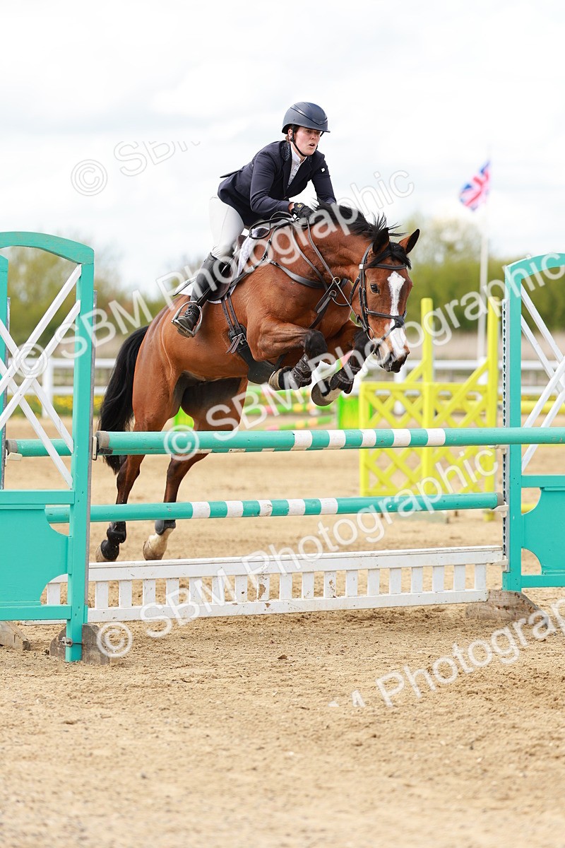 SBM_002076 - Class 4 - Senior Newcomers - 1.10m