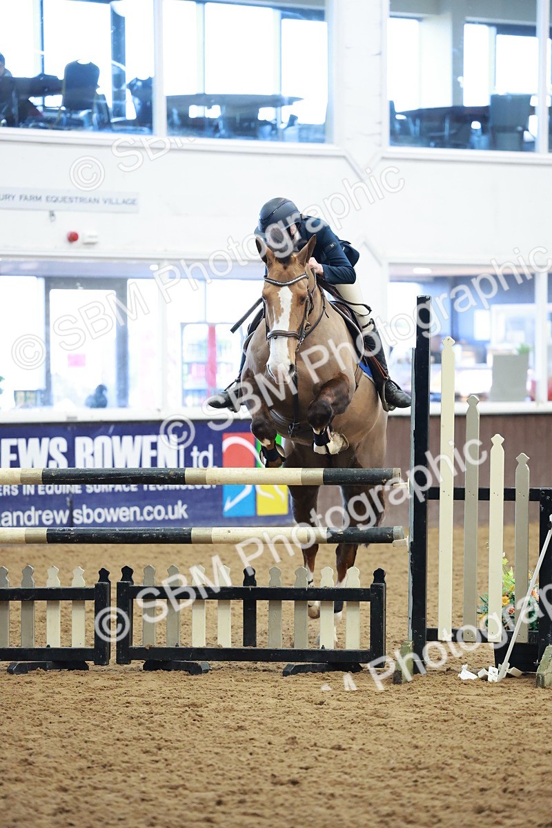 SBM_003599 - Class 11 - Senior Newcomers/ 1.10m Open