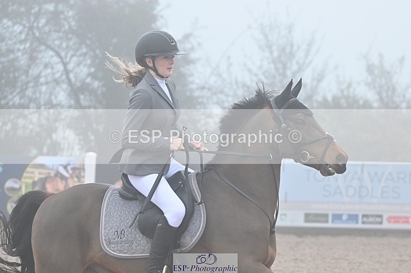 251115-111048-00202 - Cls 8 Pony Discovery and 90cm Open