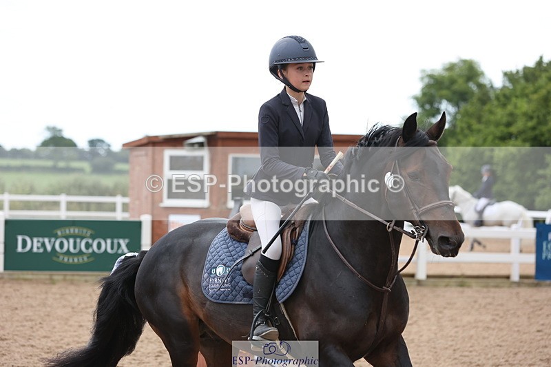 240630A-154418-14860 - Cls 33 Foxhunter and 1.10m Open
