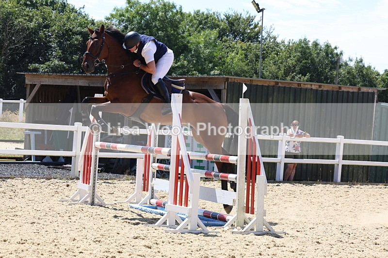 3E7A6198 - Class 7: Senior 1.05m