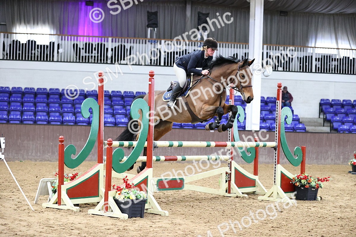 SBM_001448 - Class 4 - Senior Newcomers - 1.10m Open