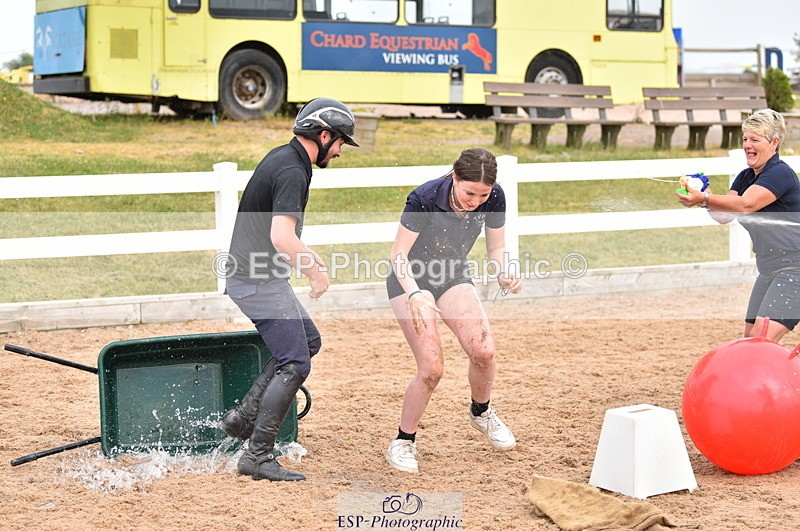 230609A-181609-01882 - Jolly Jumps Ride and Run