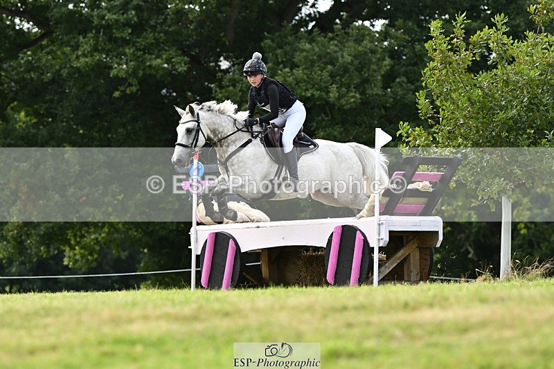 240825X-150040-35563 - 80cm XC 14.30 to 15.30