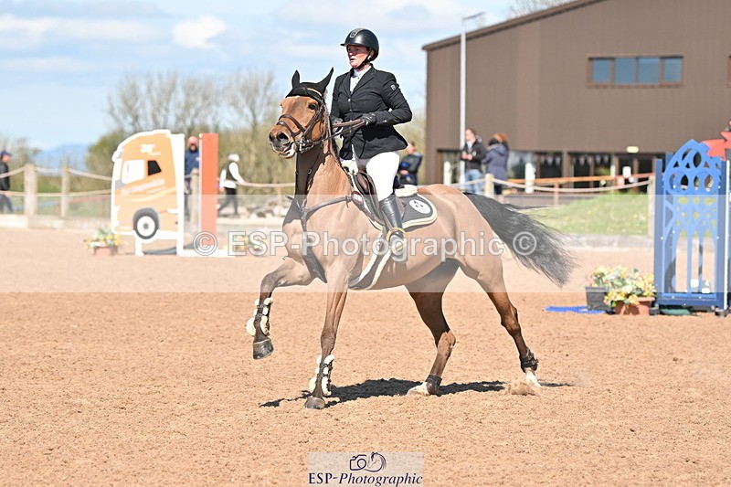 240418A-114453-02672 - Cls 5, 2 Star Medium Tour 1.35m