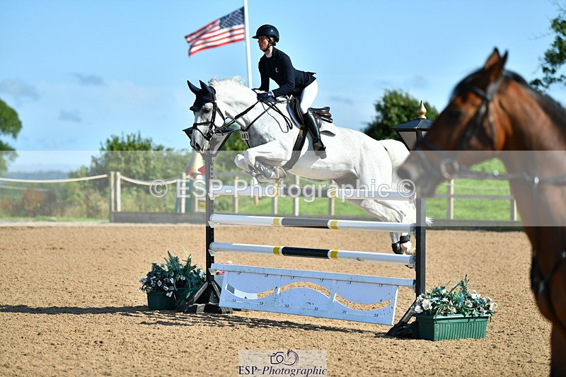 230723A-171124-13787 - Cls 8, 2 Star Medium 1.35m