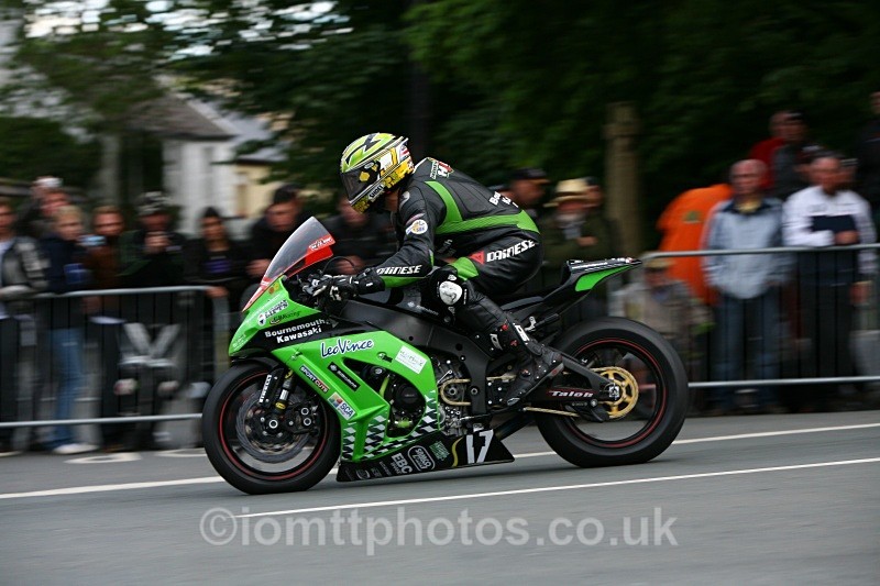  - Superstock Race