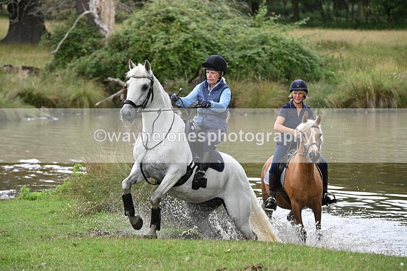 WJ7_0668 - Time at Water 09:19 to 10:04