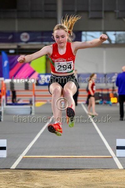 Age26SUN-918866 - Field Female