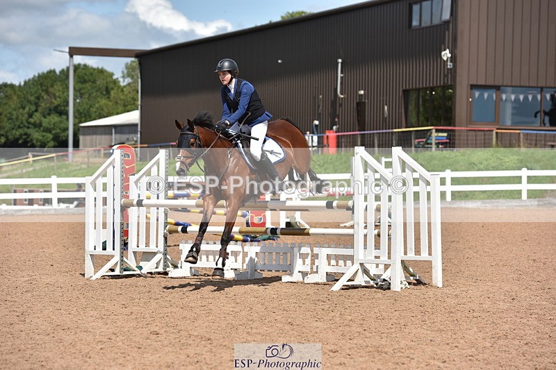 230806A-134534-02205 - Cls 21 Pony Newcomers & 1m Open