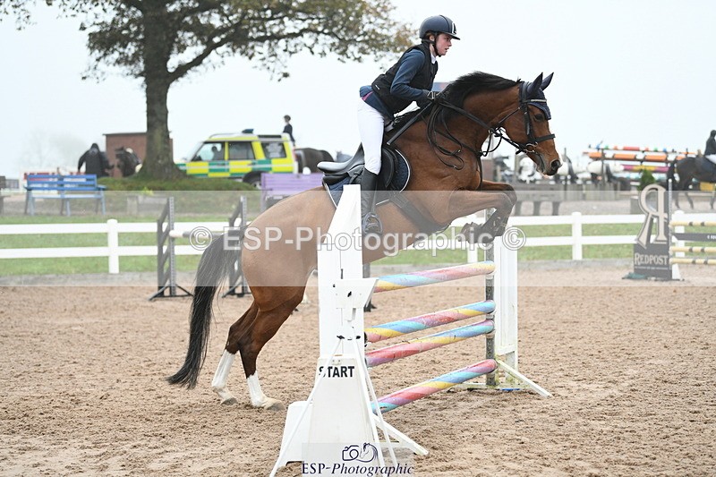 241103A-112209-07773 - SUN Cls 21 Snr Newcomers and 1.10m Open