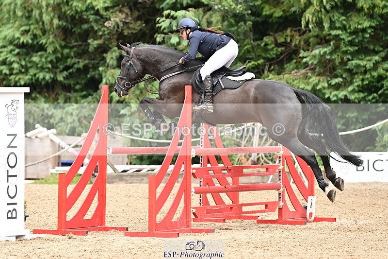 250706A-134521-19760 - Cls 49 Snr 1.10m Grand Prix