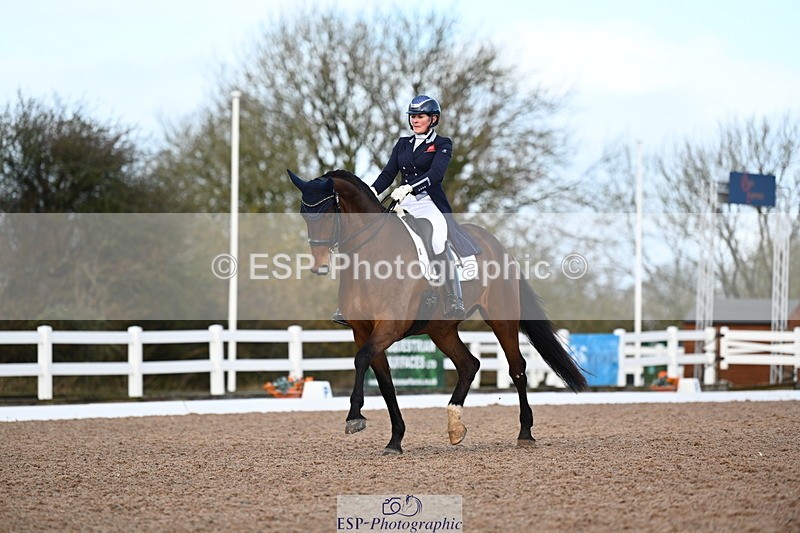 240218A-110954-06139 - 199-Nicola.Buchanan-St.Giles.flamboyant