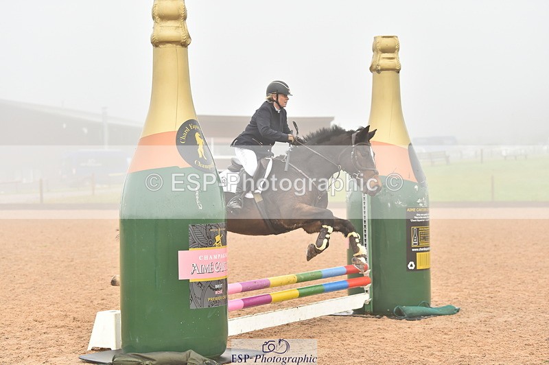 231118A-095518-00921 - Cls 18+19 Club and Schools 70cm