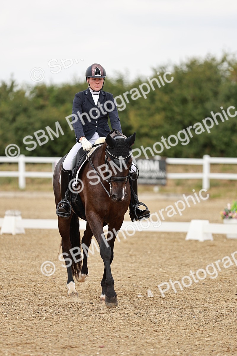 SBM_003611 - Class 7 - Advanced Medium 6 Gold - 13.16-14.36