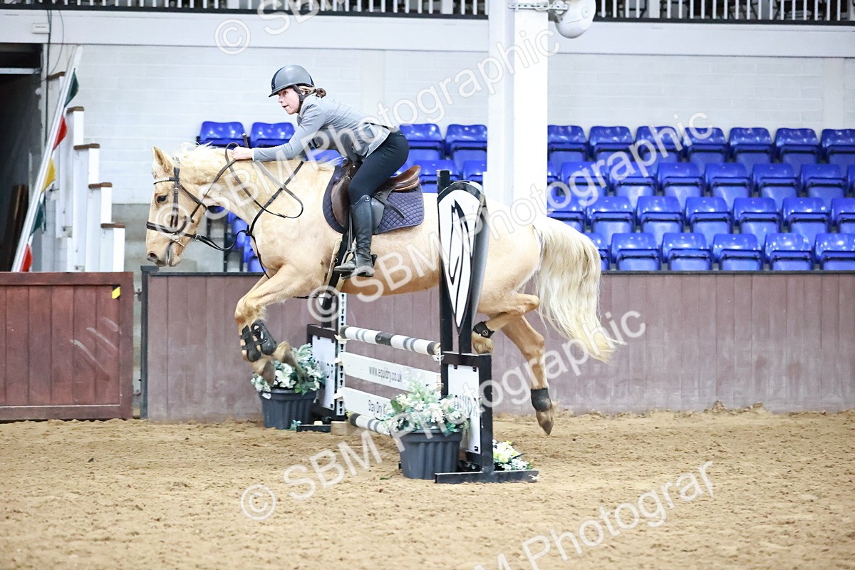 SBM_004087 - Class 14 - Clear Round 80cm