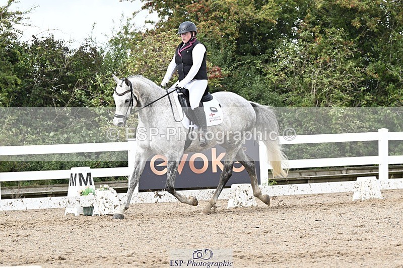 250907-131203-09851 - 071-Emma.ChapmanRoyal.Achiever