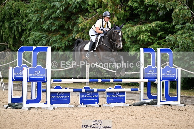 250802A-132927-03264 - F-251-Lizzie.Luxton-SHANNONDALE.LUIGI