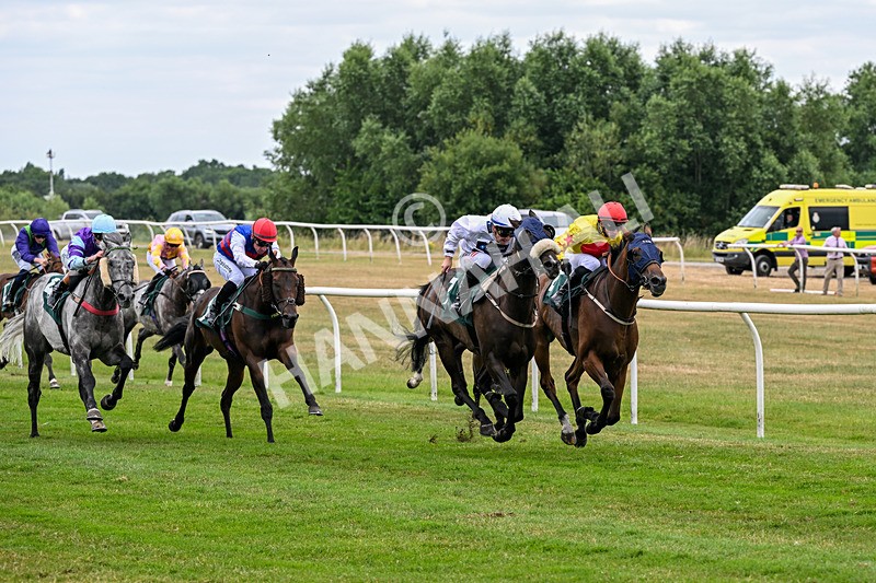 220726-Race 3-Wise Crack-9579 - Race 3 15.10pm Sky Bet For The Fans Handicap