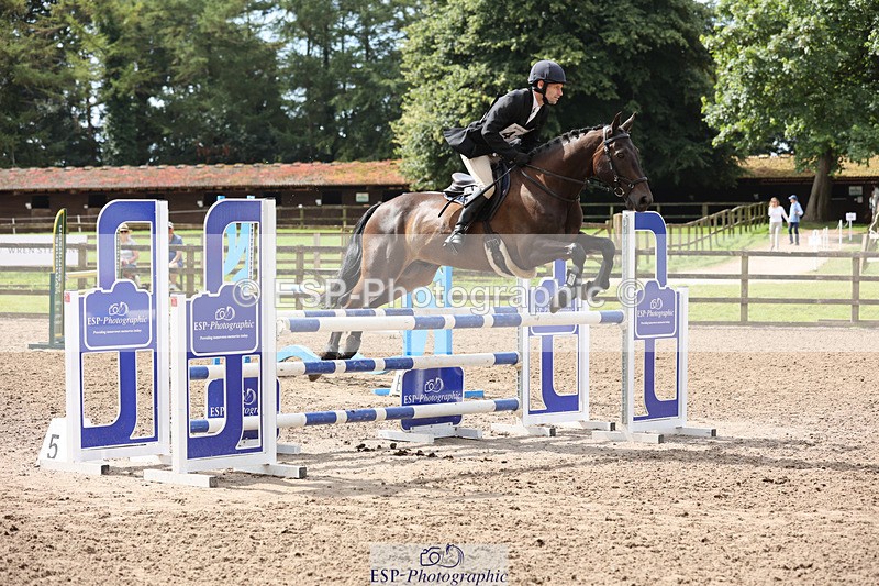 240804-104844-11296 - 414-Alex_Jupp-CARRY_ON_REGARDLESS