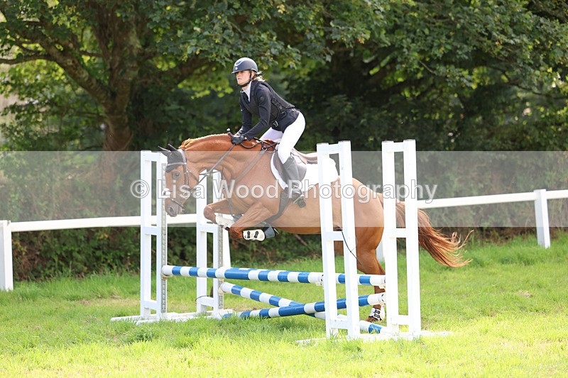 3E7A5866 - Class 2: 70cm Juniors and Seniors