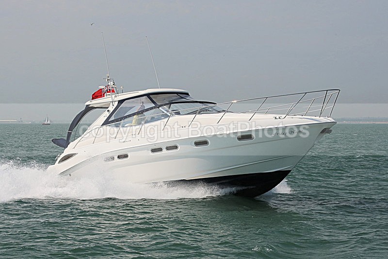 150701 FRIDAY NIGHT - SEALINE S41 WT7A0239 - Motorboats - Open