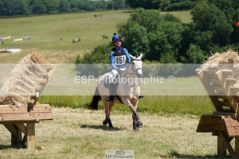 240629X-133940-3362 - 151-Issy_Baldock-CREGGS_DUN