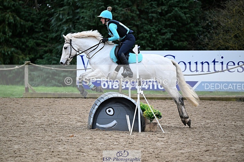 241116-110531-00782 - Cls 2 80-85cm Start to 11.30