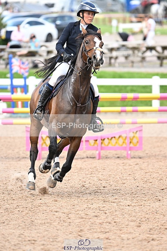 240802A-160055-05039 - Cls 27 Snr 1.15m Open