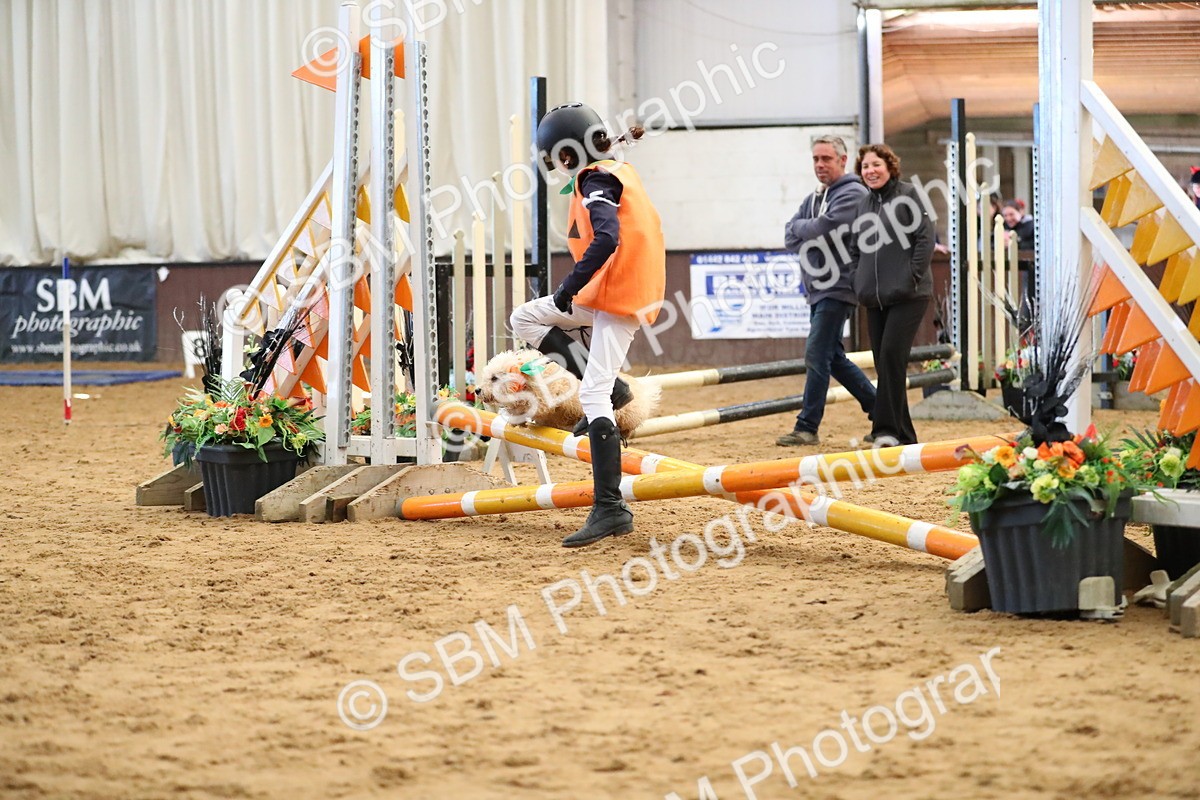 SBM_001172 - Class 3 - Horse & Hound