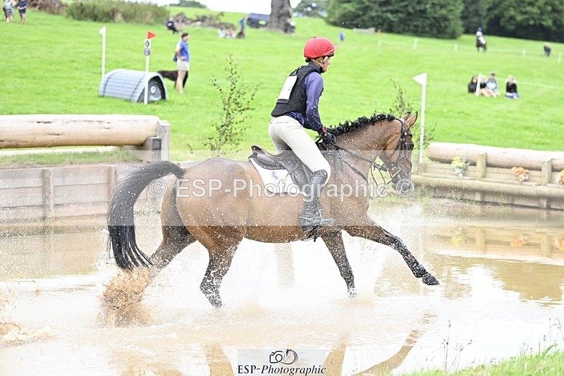 240803-122104-04002 - 120-Rosie_Bradley-Hole-BROADSTRUTHER