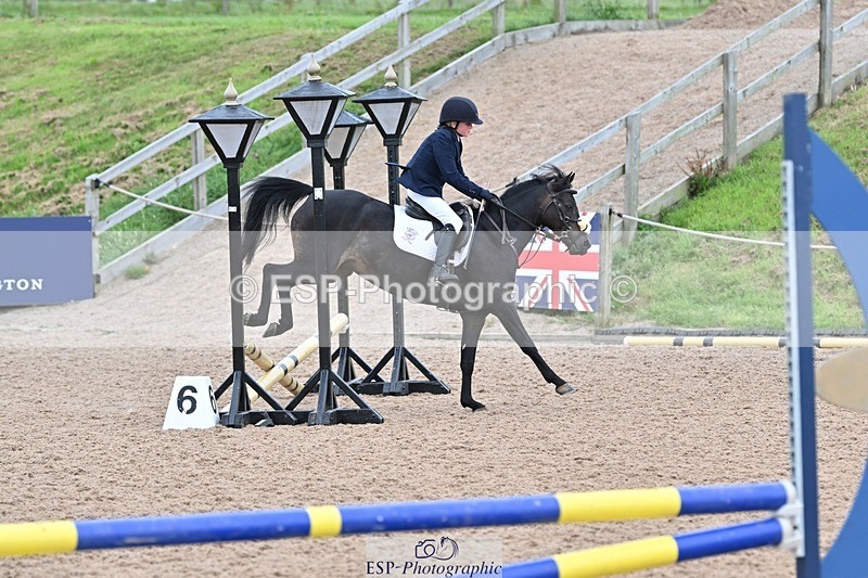 240813-160959-00173 - Clear round & 60cm