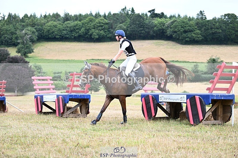 250803A-104431-10126 - L-505-Lauren.Hancock-KNOCKMULLEN.CREGGANEMPEROR